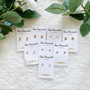 🌿 Gold Stud Earrings 🌿
